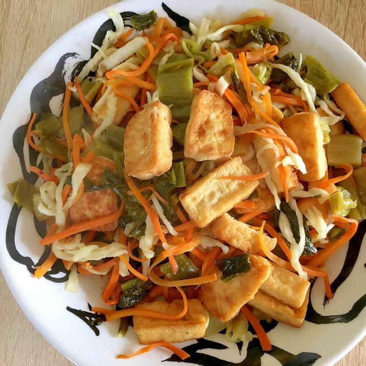 中国御節料理、八宝菜(干し大根の高菜炒め)